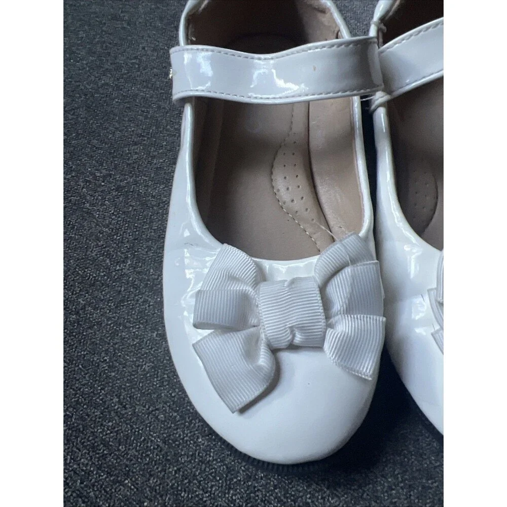 Unbranded Mary Jane Flats Kids Size‎ 12 White Patent Bow Dress Shoes